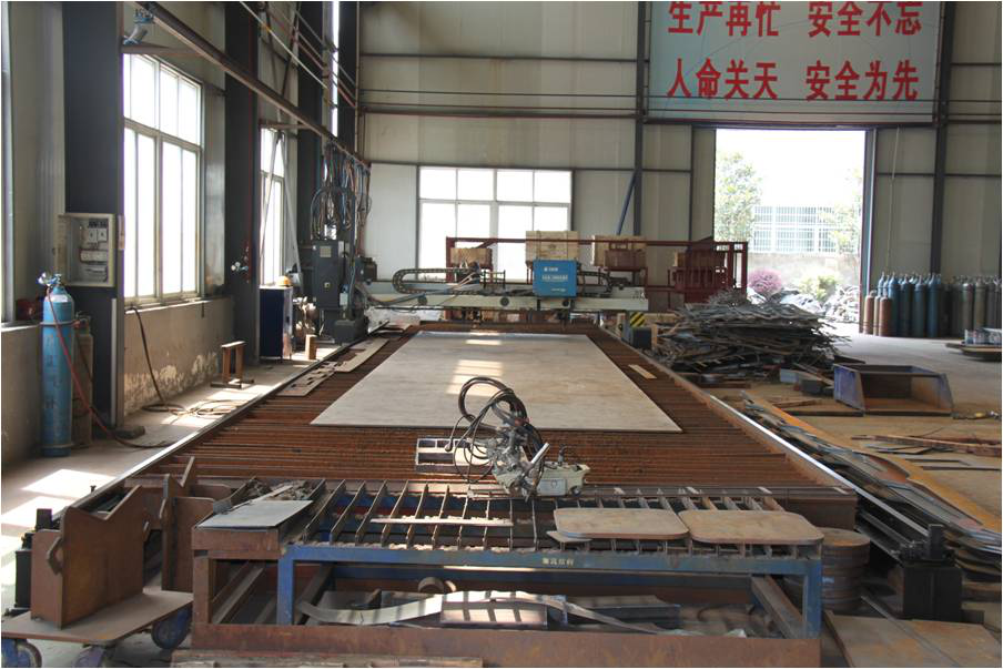 常德湘沅實(shí)業(yè)有限公司,常德垂直垃圾壓縮站,地埋式垃圾壓縮站,電動(dòng)人力斗車(chē),電動(dòng)三輪高壓清運車(chē),電動(dòng)助力拉車(chē)